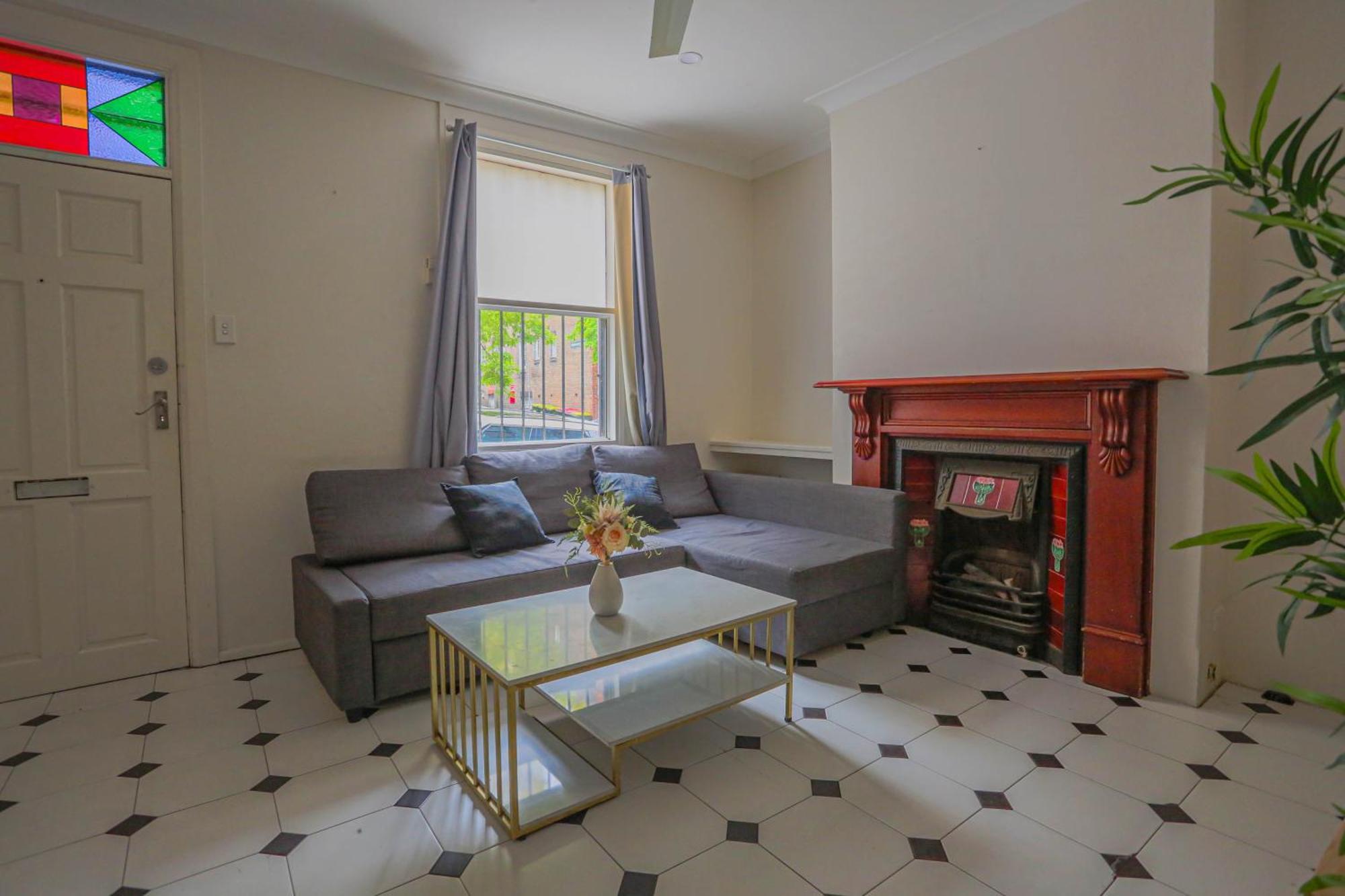 Affordable 3 Bedroom House Darlinghurst With 2 E-Bikes Included Sydney Bagian luar foto
